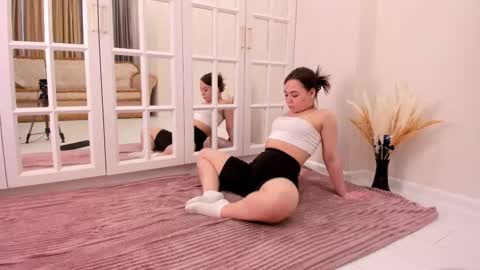 Hello My name Karry online show from January 16, 2025, 11:04 am