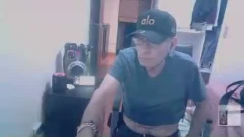 Snapshot of armaduradeacero chatting on July 8, 2026, 12:48 am armaduradeacero online show from July 8, 2026, 12:48 am