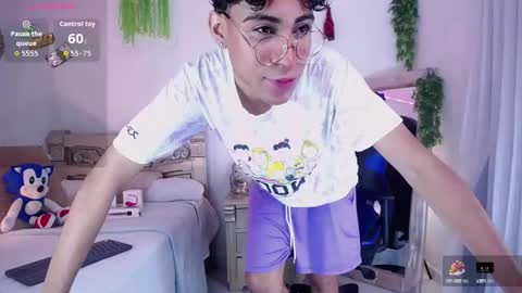 Snapshot of armondx_parkr chatting on September 23, 2025, 8:45 pm armond online show from September 23, 2025, 8:45 pm