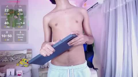 Snapshot of armondx_parkr chatting on October 20, 2025, 10:27 am armond online show from October 20, 2025, 10:27 am