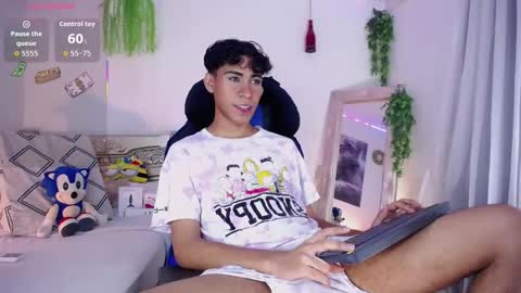 Snapshot of armondx_parkr chatting on November 16, 2025, 11:21 pm armond online show from November 16, 2025, 11:21 pm