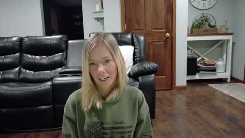 Samantha - Sammie online show from January 10, 2025, 1:41 pm
