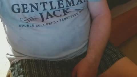 Snapshot of arnie12 chatting on December 11, 2024, 10:03 am Arnie online show from December 11, 2024, 10:03 am