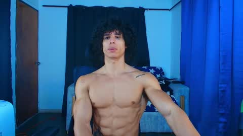 Snapshot of arnold_black69 chatting on April 19, 2026, 11:53 am arnold black online show from April 19, 2026, 11:53 am