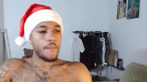 Snapshot of aron_7 chatting on December 29, 2024, 6:45 am aron_7 online show from December 29, 2024, 6:45 am