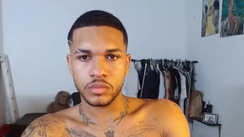 Snapshot of aron_7 chatting on January 20, 2025, 12:15 am aron_7 online show from January 20, 2025, 12:15 am