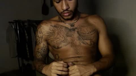 Snapshot of aron_7 chatting on February 5, 2025, 7:07 am aron_7 online show from February 5, 2025, 7:07 am