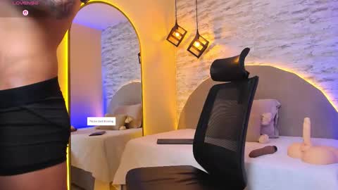 ARON BOLT online show from January 11, 2026, 2:49 am