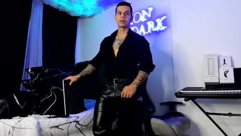 DarkMaster online show from December 5, 2024, 1:03 am