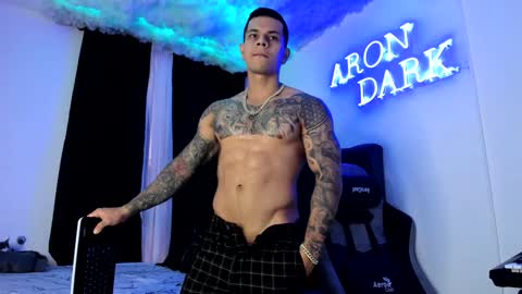 DarkMaster online show from February 4, 2025, 1:27 pm