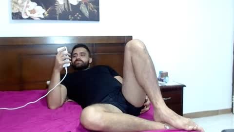 Snapshot of aronmiller404 chatting on October 5, 2025, 8:51 pm aronmiller online show from October 5, 2025, 8:51 pm