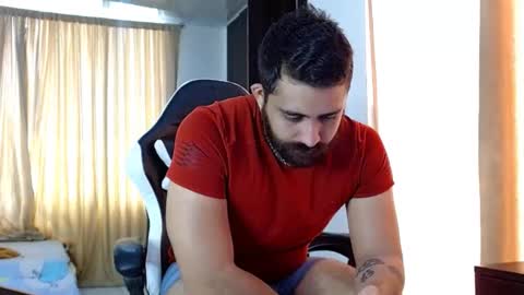 Snapshot of aronmiller404 chatting on October 25, 2025, 6:02 pm aronmiller online show from October 25, 2025, 6:02 pm