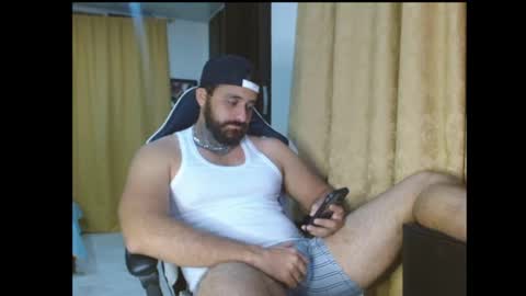 Snapshot of aronmiller404 chatting on November 13, 2025, 11:58 pm aronmiller online show from November 13, 2025, 11:58 pm