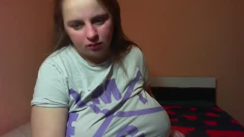 Snapshot of arriana98 chatting on December 12, 2024, 3:32 am Arriana online show from December 12, 2024, 3:32 am