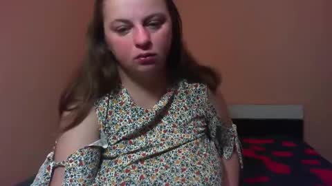 Snapshot of arriana98 chatting on February 16, 2025, 2:53 am Arriana online show from February 16, 2025, 2:53 am