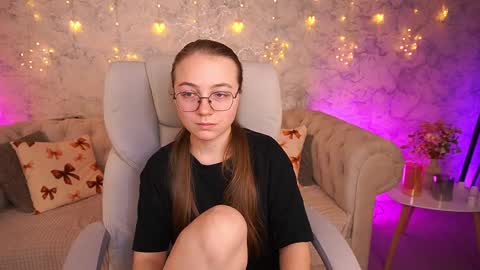 arrinawair online show from April 9, 2026, 6:52 am