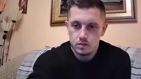 arromwilliam90 online show from April 15, 2026, 6:37 pm