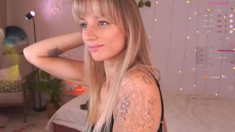 Snapshot of artease chatting on September 12, 2025, 4:34 am Arti Next Streams - online show from September 12, 2025, 4:34 am