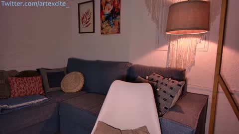 Snapshot of artexcite_ chatting on December 14, 2024, 3:29 am Lina online show from December 14, 2024, 3:29 am