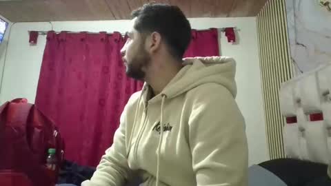 arthur1718 online show from March 18, 2026, 2:26 am