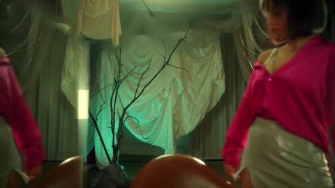 Snapshot of artmosphera chatting on November 18, 2025, 12:16 am The ticket show has been postponed to Monday tomorrow. Sorry womens day online show from November 18, 2025, 12:16 am