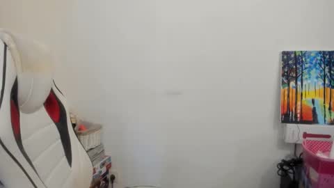 MIA online show from November 11, 2025, 11:54 am