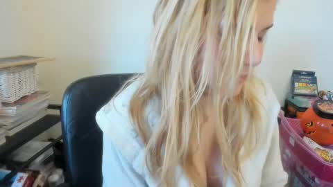 MIA online show from February 28, 2026, 8:59 am