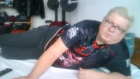 artuditu36 online show from February 5, 2026, 10:20 am