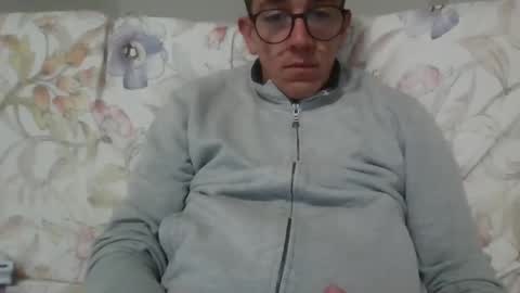 Snapshot of arturpaulval chatting on February 8, 2025, 9:04 pm arturpaulval online show from February 8, 2025, 9:04 pm