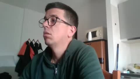 arturpaulval online show from March 23, 2026, 3:49 pm