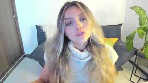 Zahaara online show from December 13, 2025, 8:25 pm