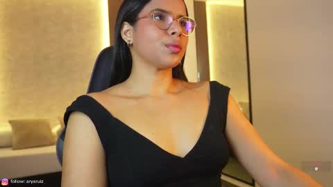 Arya online show from October 15, 2025, 1:22 pm