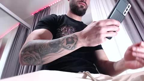 AryanAian1 online show from April 18, 2026, 1:59 pm