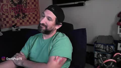 devilPup75 online show from November 17, 2025, 2:12 pm