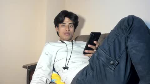 Snapshot of ash2730 chatting on February 9, 2025, 1:56 pm ash2730 online show from February 9, 2025, 1:56 pm