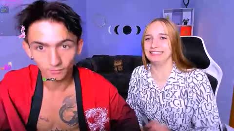 ash_raven_ online show from September 17, 2025, 7:15 pm
