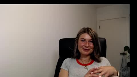 ashalynrose online show from June 8, 2026, 2:56 am