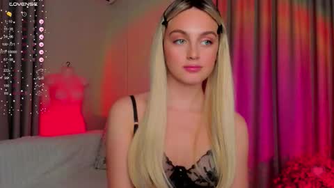 Snapshot of ashbunny_ chatting on September 12, 2025, 8:31 pm your pretty Ashley online show from September 12, 2025, 8:31 pm