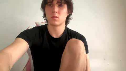 ashbuyersss online show from February 10, 2025, 9:04 pm