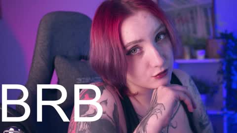 Snapshot of asheluck chatting on December 21, 2024, 2:19 am AshleyAshe online show from December 21, 2024, 2:19 am