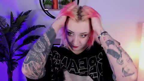 Snapshot of asheluck chatting on February 27, 2025, 2:21 am AshleyAshe online show from February 27, 2025, 2:21 am