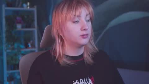 Snapshot of asheluck chatting on September 12, 2025, 2:33 am AshleyAshe online show from September 12, 2025, 2:33 am