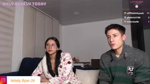 Snapshot of ashely_ryan24 chatting on January 8, 2025, 2:14 am Ashley And Ryan online show from January 8, 2025, 2:14 am