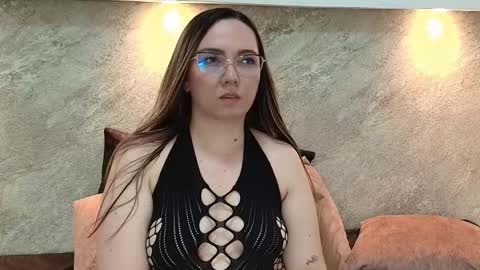 Snapshot of ashkey_bennet chatting on September 15, 2025, 8:47 am Asley Bennet online show from September 15, 2025, 8:47 am