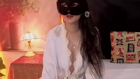 ash online show from October 16, 2025, 7:37 pm