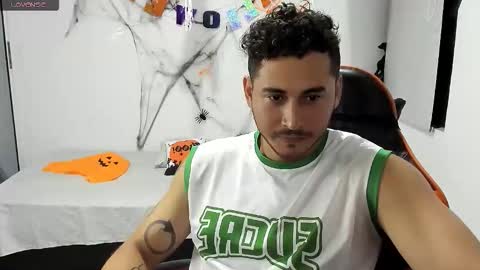 ashlan_king online show from October 27, 2025, 2:48 am