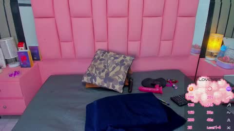 Ashly online show from February 12, 2025, 5:26 pm