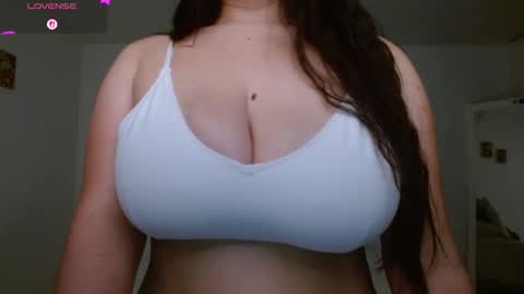 Ashley online show from October 3, 2025, 9:12 pm