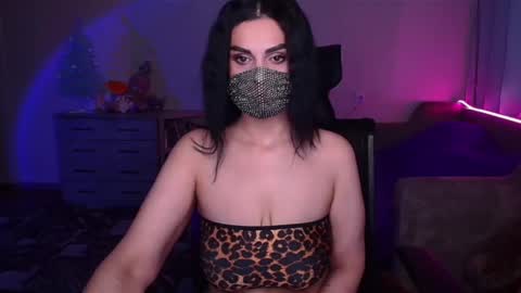   Yasmina   online show from January 15, 2025, 3:22 am