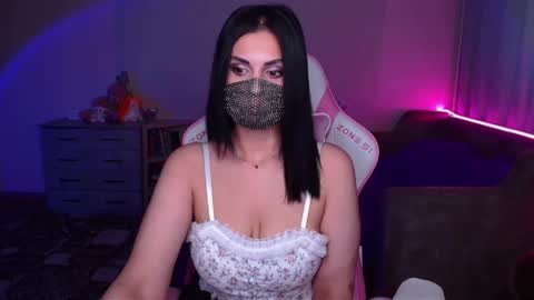   Yasmina   online show from February 13, 2025, 4:43 am